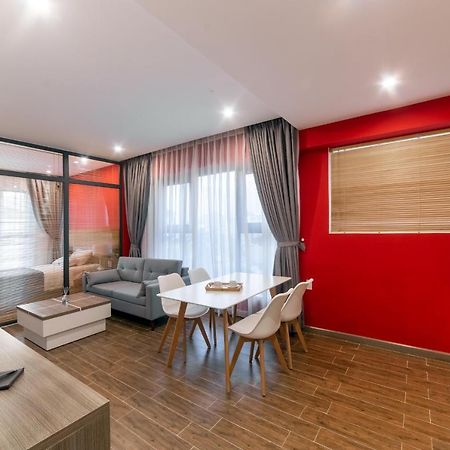Pavilor Hotel Nha Trang Buitenkant foto